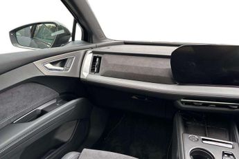 Audi Q4 Black Edition