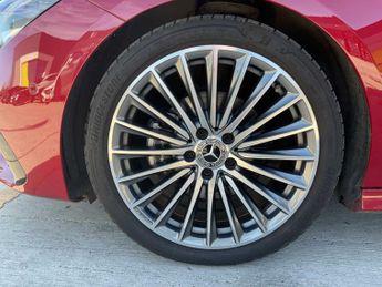Mercedes-Benz Cla AMG Line