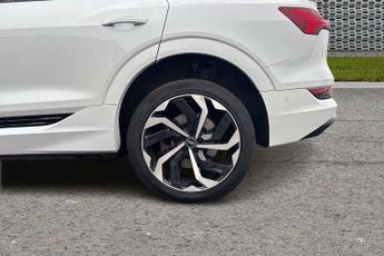 Audi E-Tron Black Edition