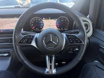 Mercedes-Benz V Class Premium AMG Line