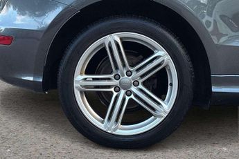 Audi Q5 S Line Plus