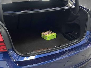 BMW 3 Series SE
