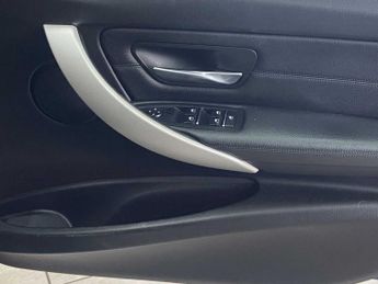 BMW 3 Series SE