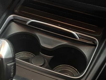 BMW 3 Series SE