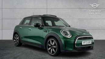 MINI Hatch Cooper Exclusive