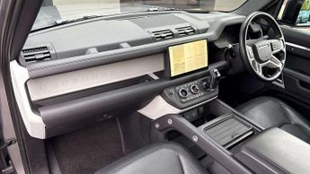 Land Rover Defender X-Dynamic HSE