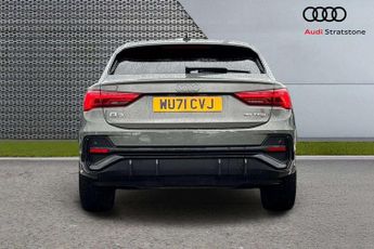Audi Q3 Black Edition