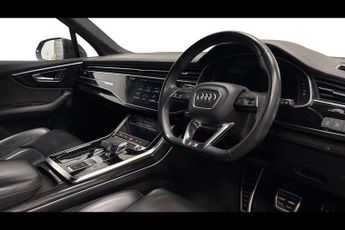 Audi Q7 Black Edition