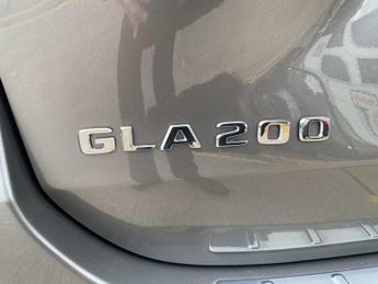Mercedes-Benz GLA AMG Line