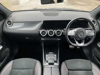 Mercedes-Benz GLA AMG Line