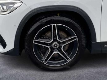 Mercedes-Benz GLA AMG Line
