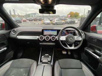 Mercedes-Benz EQB AMG Line