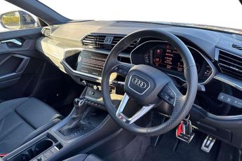 Audi Q3 S Line