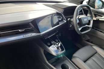 Audi Q4 Black Edition