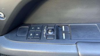 Land Rover Defender X-Dynamic HSE