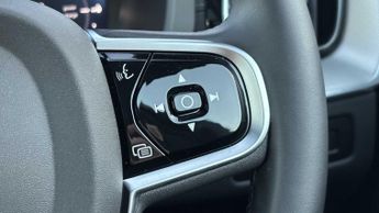 Volvo XC60 Ultra Black Edition