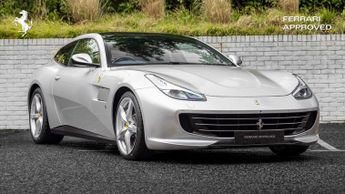 Ferrari GTC4 LUSSO 