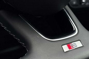 Audi A4 Black Edition