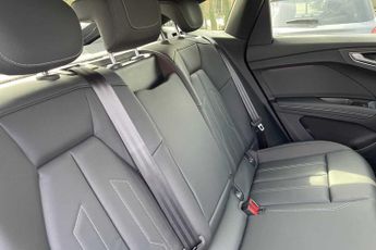 Audi Q4 Black Edition