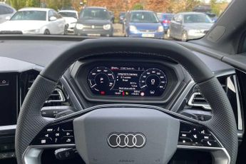 Audi Q4 Black Edition