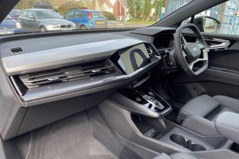 Audi Q4 Black Edition