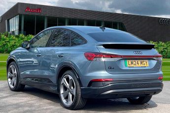 Audi Q4 Black Edition