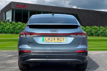 Audi Q4 Black Edition