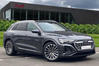 Audi Q8 S Line