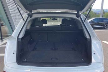 Audi Q7 Sport
