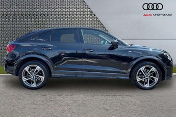 Audi Q3 Black Edition