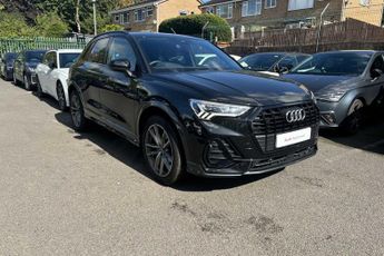 Audi Q3 Black Edition