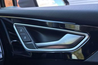 Audi Q4 S Line