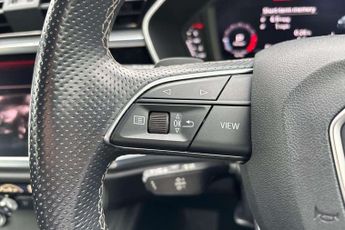 Audi Q3 Black Edition