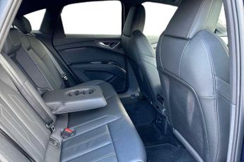 Audi Q4 Black Edition
