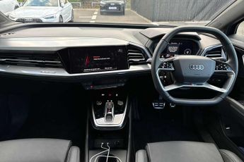 Audi Q4 Black Edition