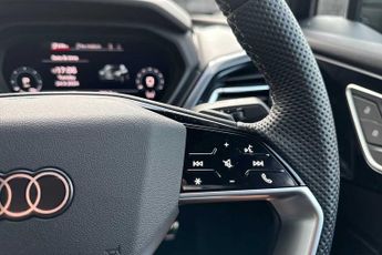 Audi Q4 Black Edition