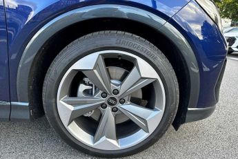 Audi Q4 Black Edition