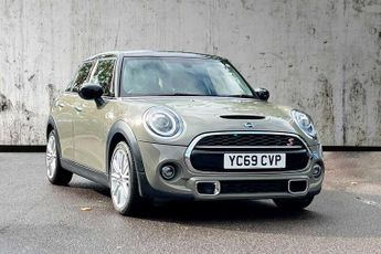 MINI Hatch Cooper S Exclusive