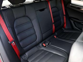 Porsche Macan Models 