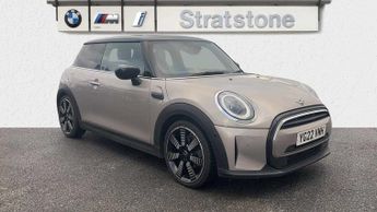 MINI Hatch Cooper Exclusive