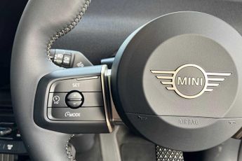 MINI Cooper E Classic