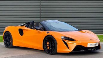 McLaren Artura 