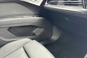 Audi Q4 Black Edition