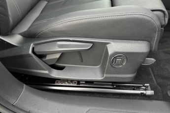 Audi Q4 S Line