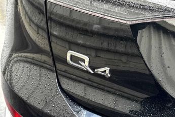 Audi Q4 S Line