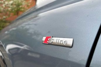 Audi Q4 S Line