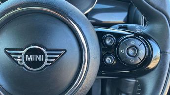 MINI Hatchback Cooper S Level 3