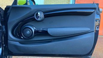 MINI Hatchback Cooper S Level 3