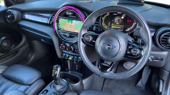 MINI Hatchback Cooper S Level 3