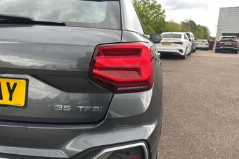 Audi Q2 S Line
